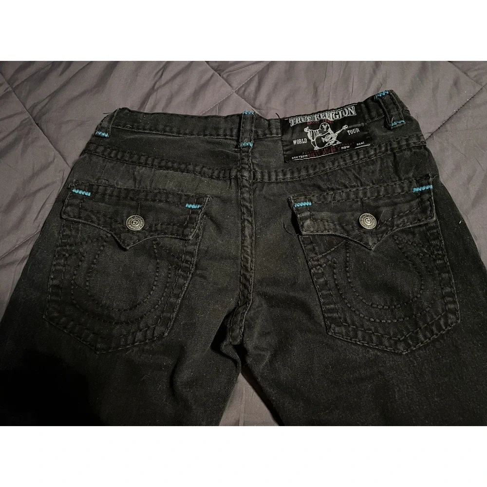 VINTAGE True Religion Black jeans 34x32 with Blue stitch (0037)